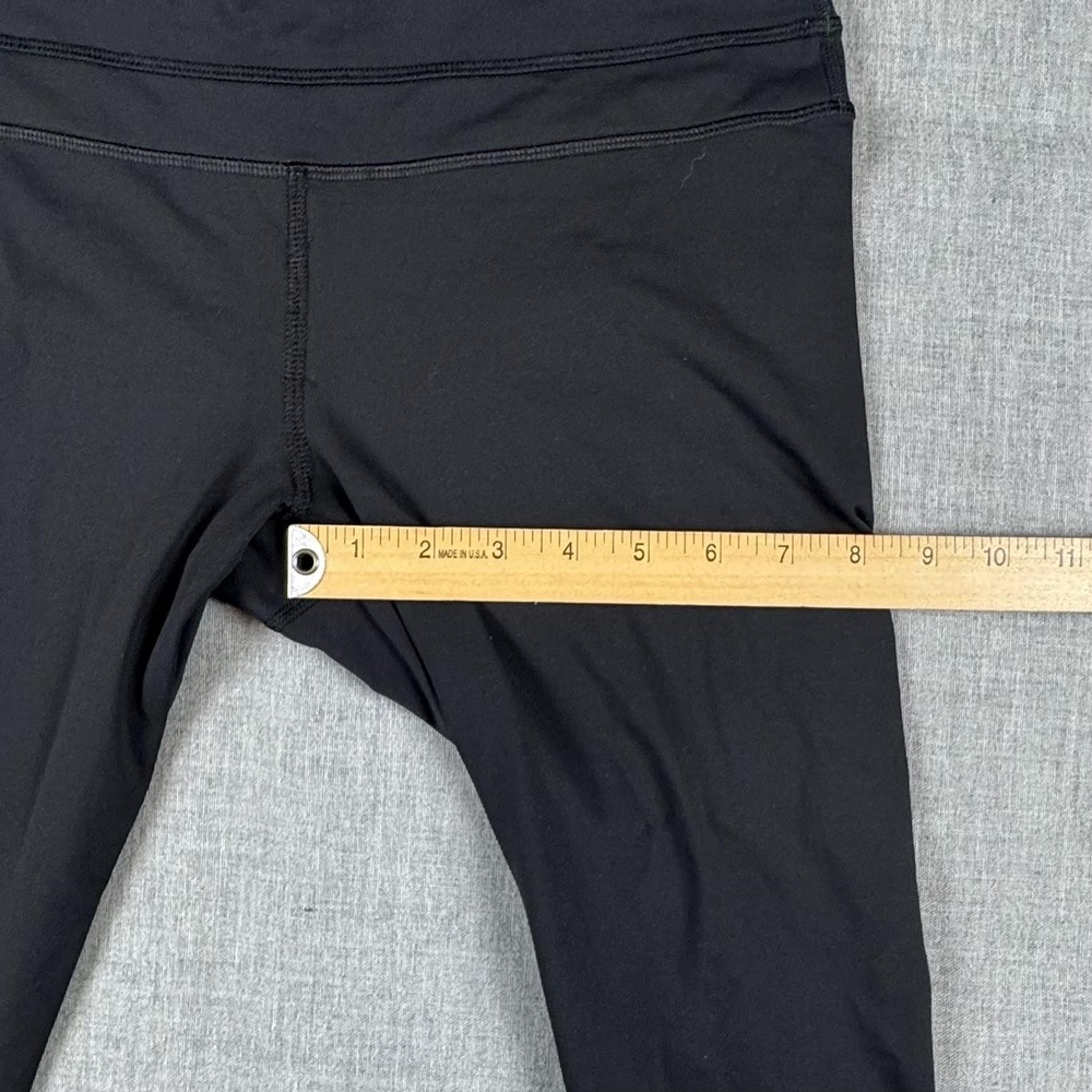 Lululemon Capri Leggings Womens Small Black Zip Pocket Running Yoga Athletic - Picture 8 of 9